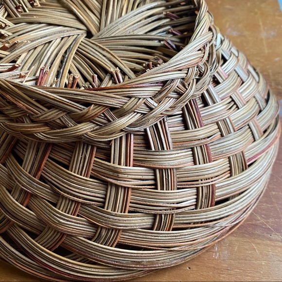 Vintage Wicker Woven Wall Basket - Picture 3 of 7